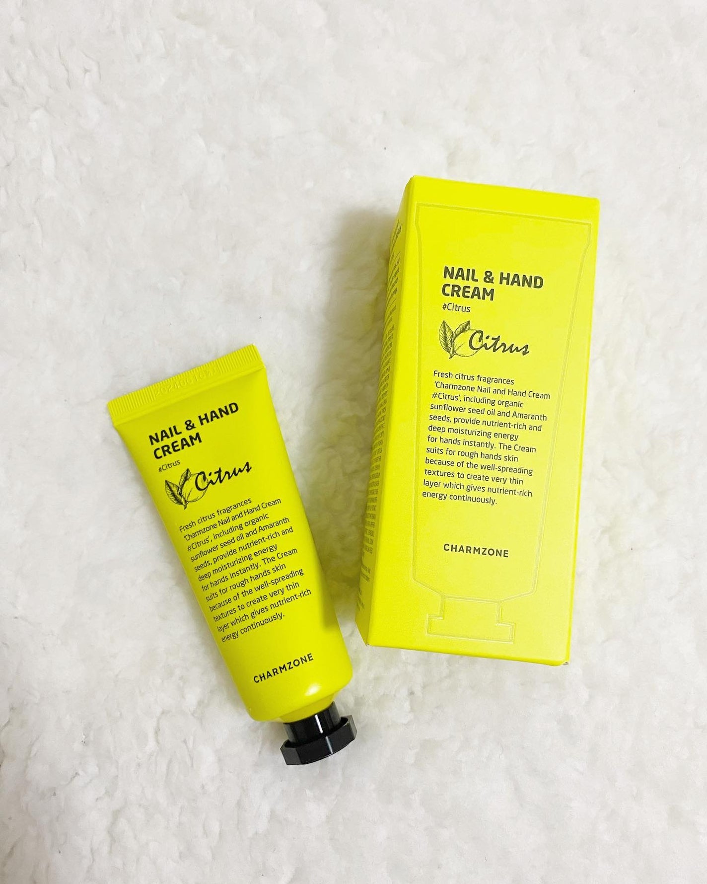 Yâ¡ on LIPS ãCHARMZONENAIL&HANDCREAMð
ã·ãã©ã¹ã®éŠã..ãïŒ1æç®ïŒ