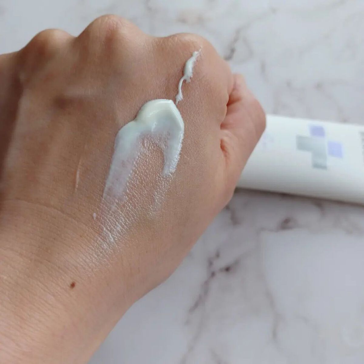 ミルクシスルリペアシカサンスクリーンプラス/BANOBAGI/日焼け止めミルクを使ったクチコミ（3枚目）