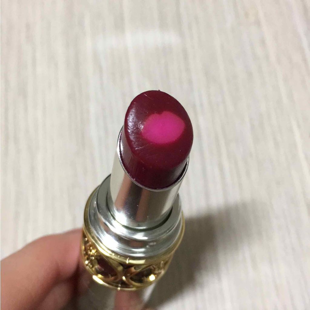 ヴォリュプテキャンディー/YVES SAINT LAURENT BEAUTE/口紅を使ったクチコミ（2枚目）