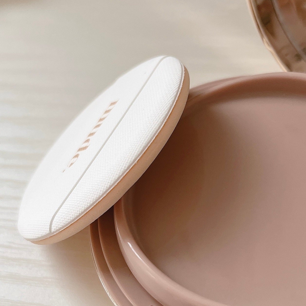 ハグクッション/mude/クッションファンデーションを使ったクチコミ(3枚目)