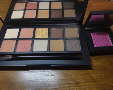 i’m meme アイムアイシャドウパレットのクチコミ「I’M MEMEのI’M EYE SHADOW PALETTE SP01 DAY TO NIG.....」（2枚目）