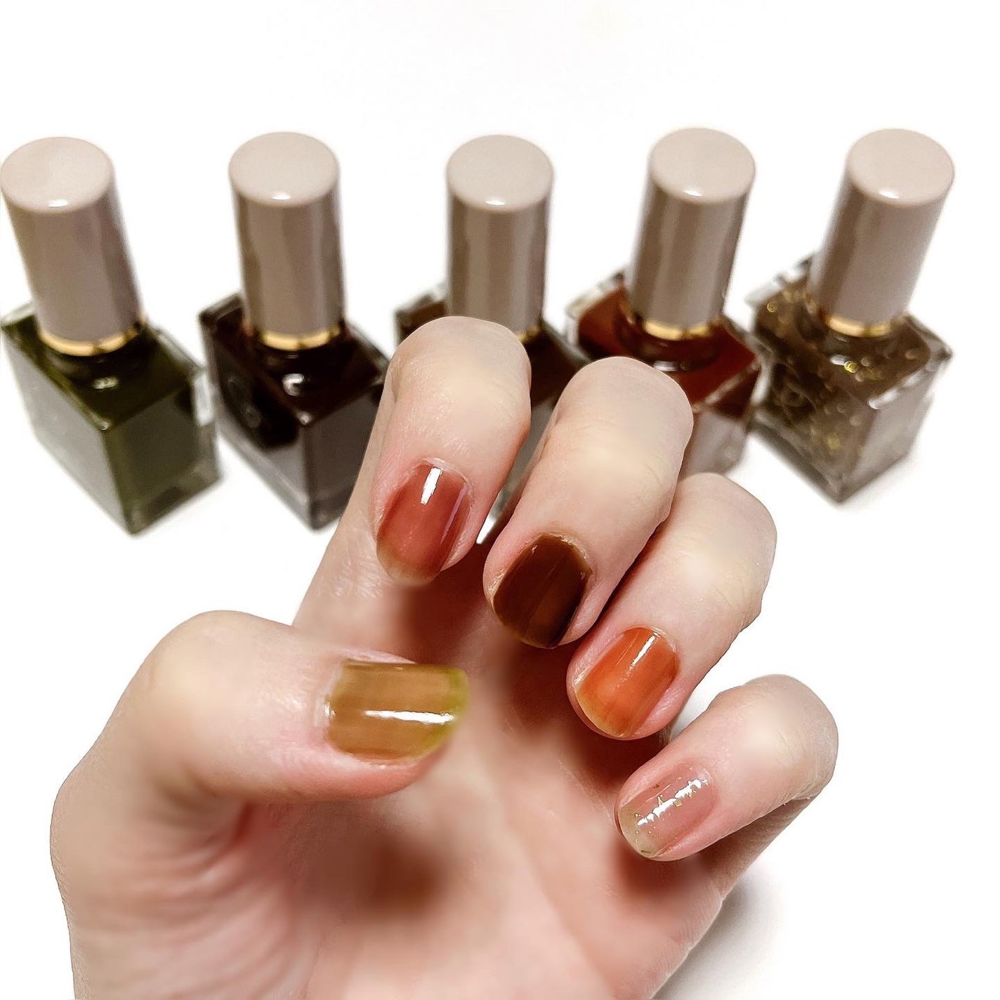 グロッシーコート/スキューズミー/オールインワンネイルを使ったクチコミ(3枚目)