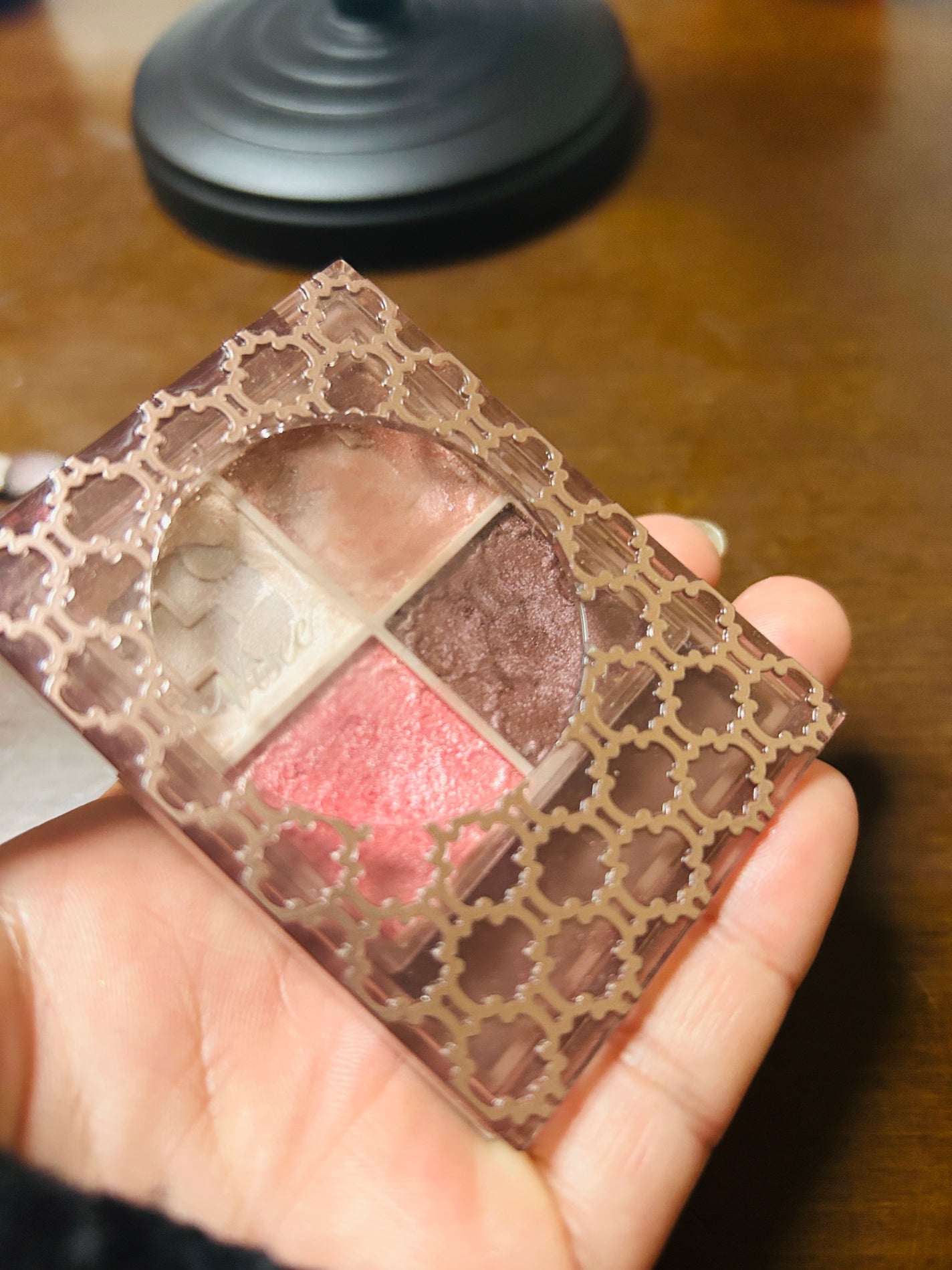 グロッシーリッチ アイズ N/Visée/アイシャドウパレットを使ったクチコミ(2枚目)