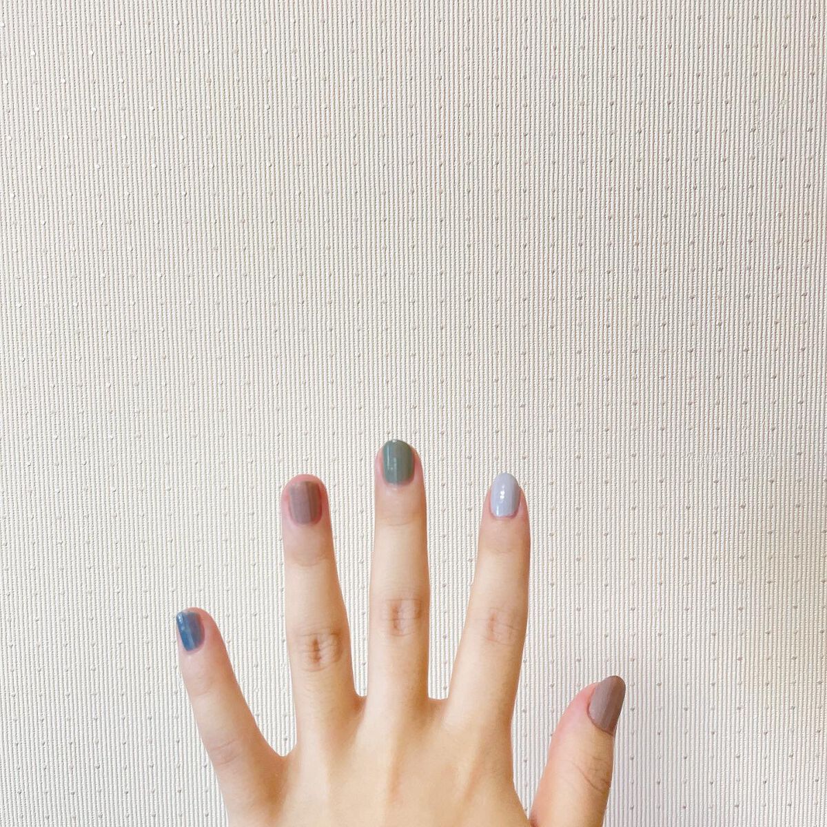 ラコララン ネイルポリッシュ 31 ボタニカルリーフ/lacoraran/マニキュアを使ったクチコミ（2枚目）