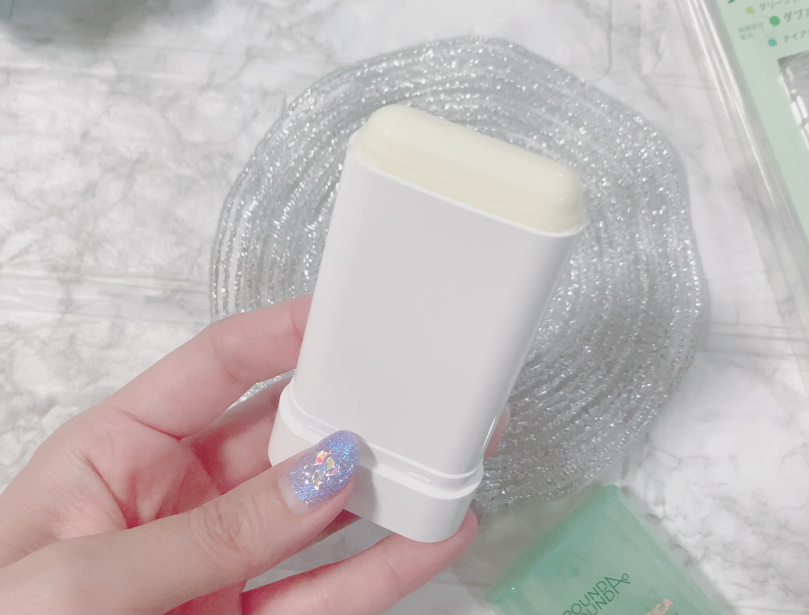 グリーンティー CICA マイルド サンスティック/ラウンドアラウンド/日焼け止めスティックを使ったクチコミ（2枚目）