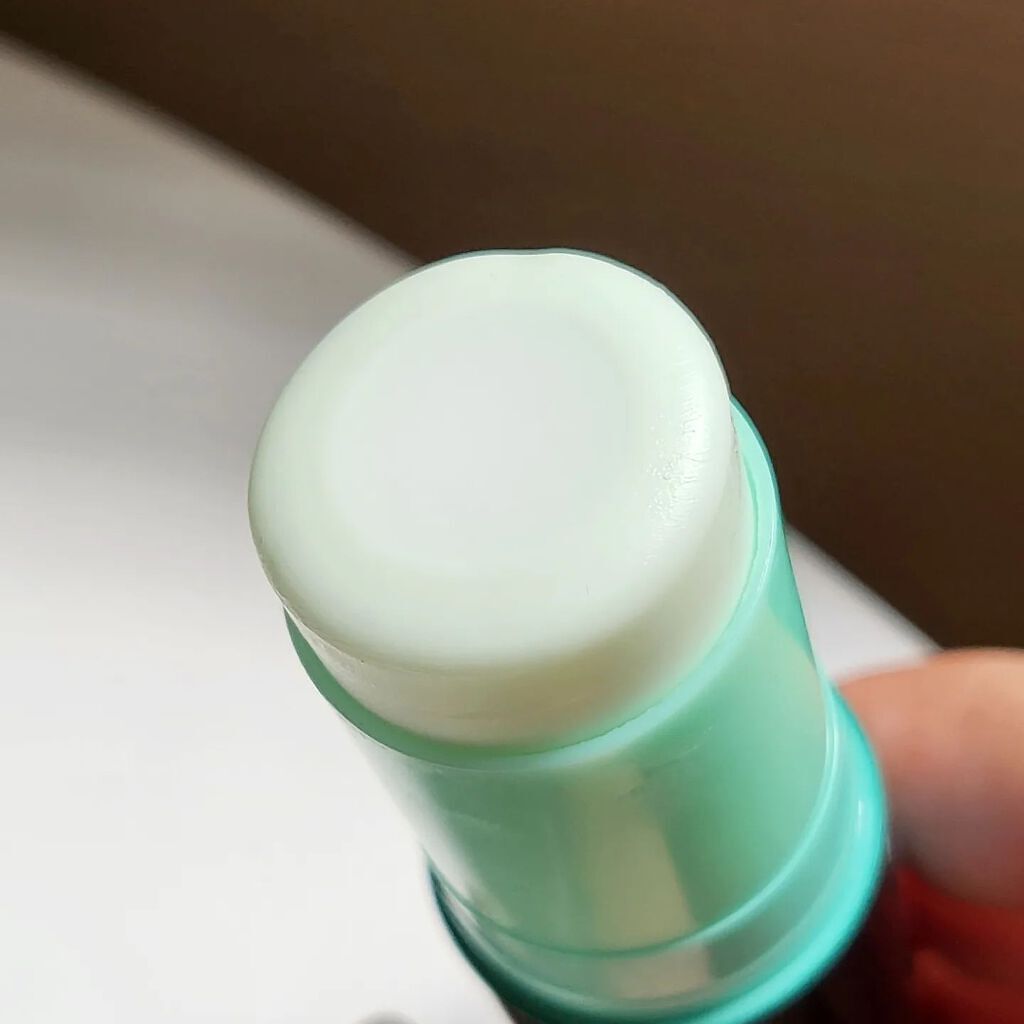 パンテノールシカブレミツシュクーリングカーミングスティック/BIOHEAL BOH/フェイスバームを使ったクチコミ(3枚目)