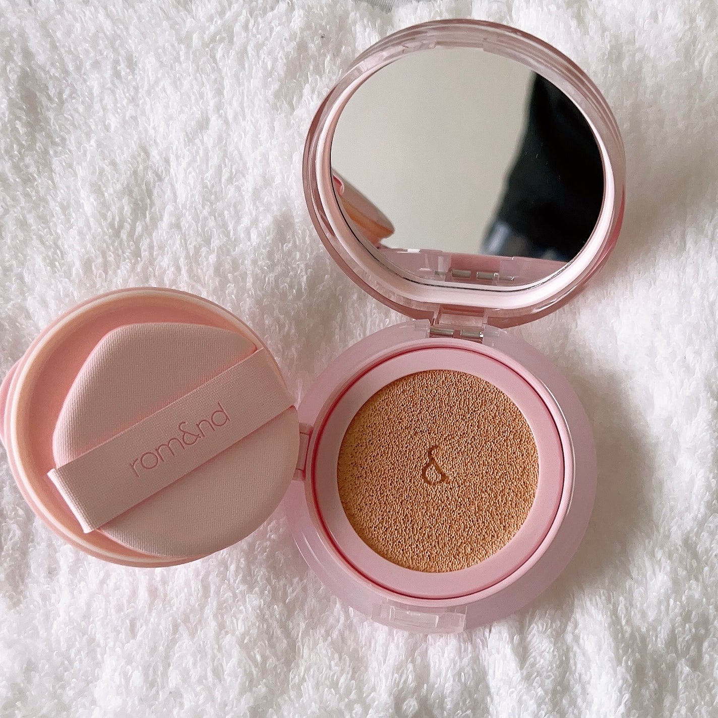 ブルームインカバーフィットクッション/rom&nd/クッションファンデーションを使ったクチコミ(2枚目)