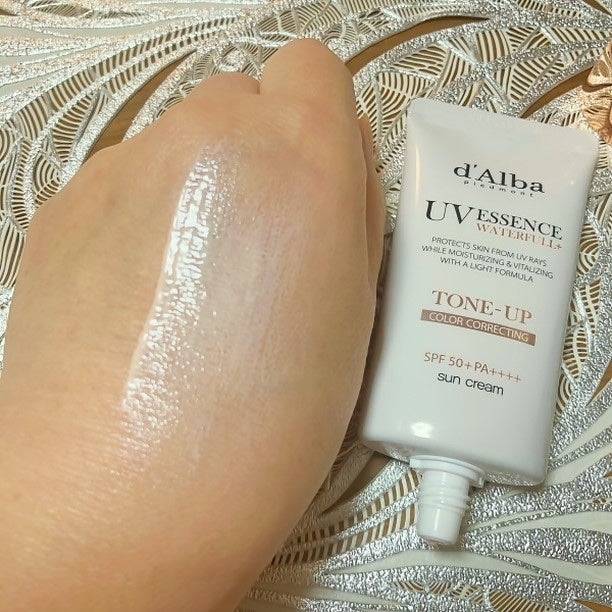 ウォータフルトーンアップサンクリーム/ダルバ/日焼け止めクリームを使ったクチコミ(7枚目)