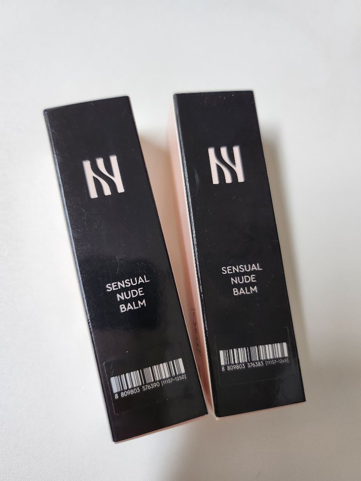 センシュアルパウダーマットリップスティック/HERA/口紅を使ったクチコミ（1枚目）