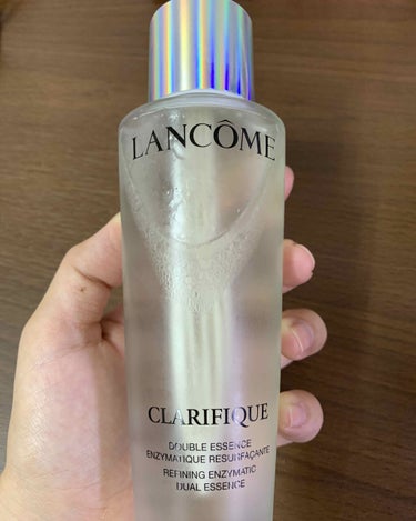 LANCOME化粧水✨


とうとう買っちゃいました👏
LANCOME化粧水✨

@コスメで1位をとったという優れもの😆

値段は高めですが、それくらいの価値があるなぁと!!!
オイルのような感じですが