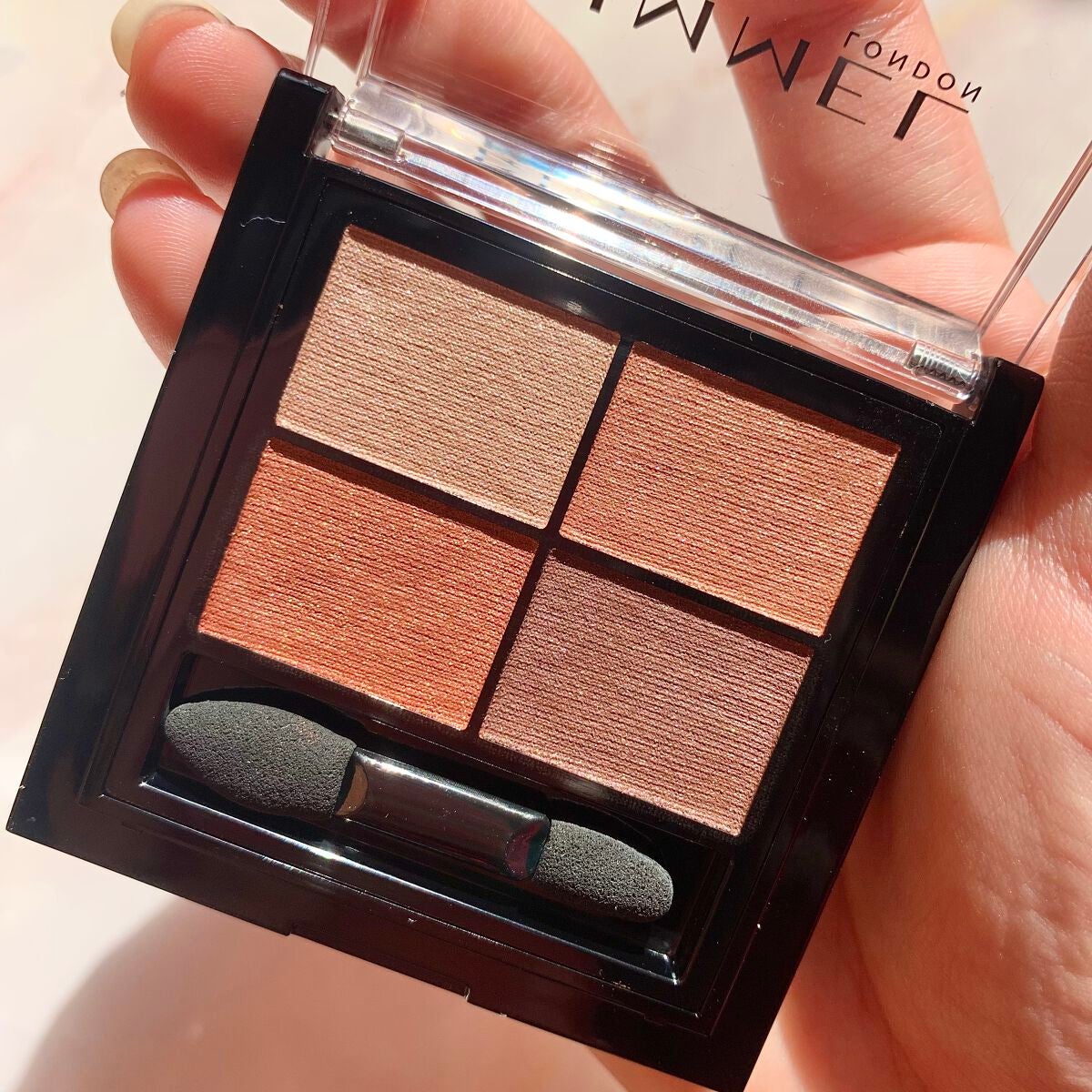 ワンダー エバー アイシャドウ/リンメル ロンドン/アイシャドウパレットを使ったクチコミ(4枚目)