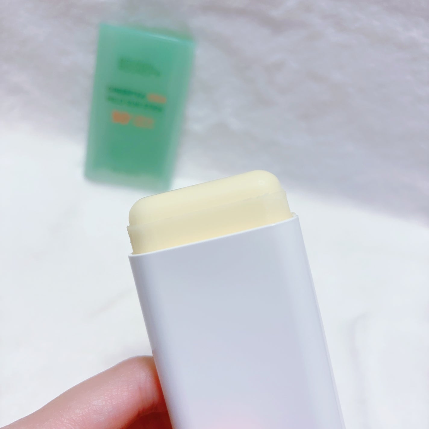 グリーンティー CICA マイルド サンスティック/ラウンドアラウンド/日焼け止めスティックを使ったクチコミ(2枚目)