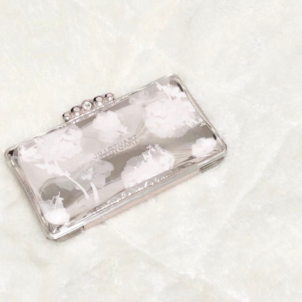 エアリーステイフローレス パウダーファンデーション/JILL STUART/パウダーファンデーションを使ったクチコミ(1枚目)