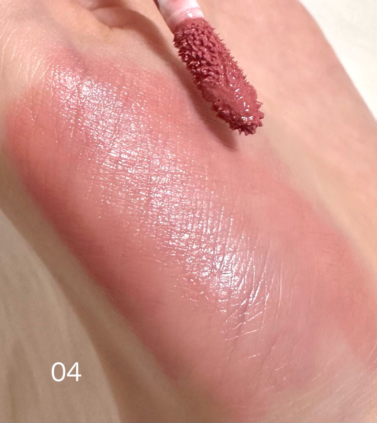 にゅん on LIPS 「to/oneの2023SSCollectionのリップアンドチ..」(2枚目)