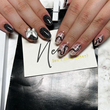 cst on LIPS 「#激かわ#🦋#個性派ネイル💅#ネイル好きな人と繋がりたい#美容..」(2枚目)