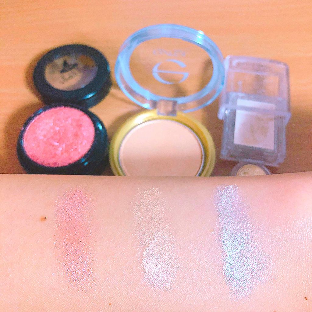 シャイニーシャドウ N/excel/単色アイシャドウを使ったクチコミ（3枚目）