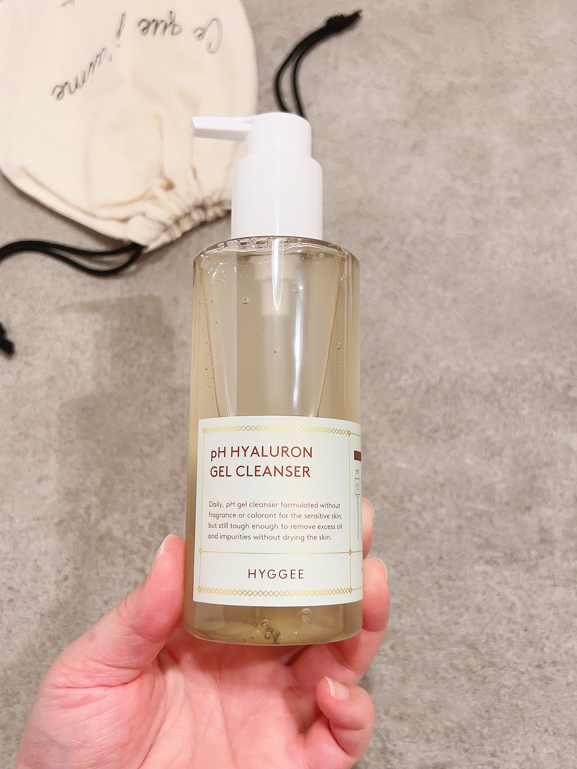 弱酸性ヒアルロンジェルクレンザー/HYGGEE/クレンジングジェルを使ったクチコミ（2枚目）