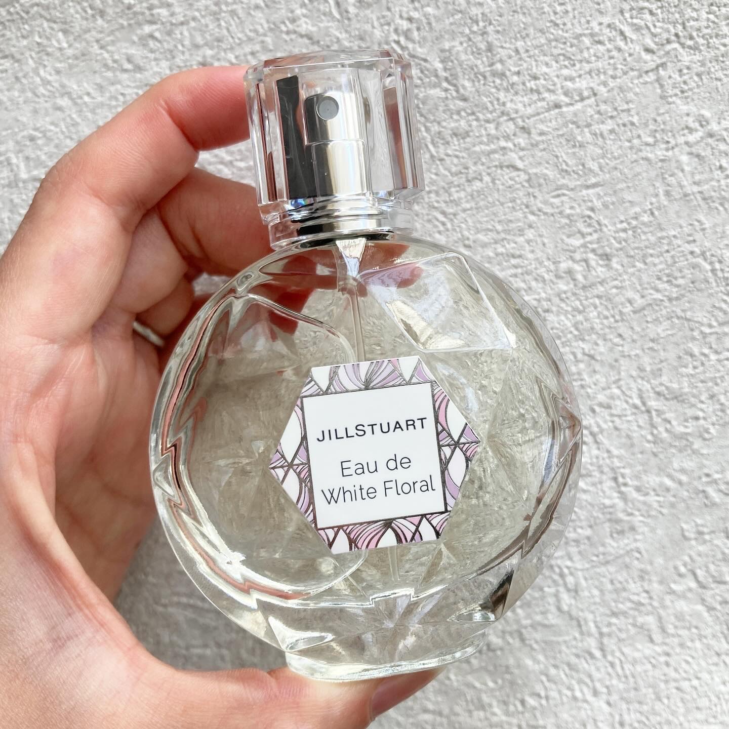 ジルスチュアート オード ホワイトフローラル/JILL STUART/香水(レディース)を使ったクチコミ（3枚目）