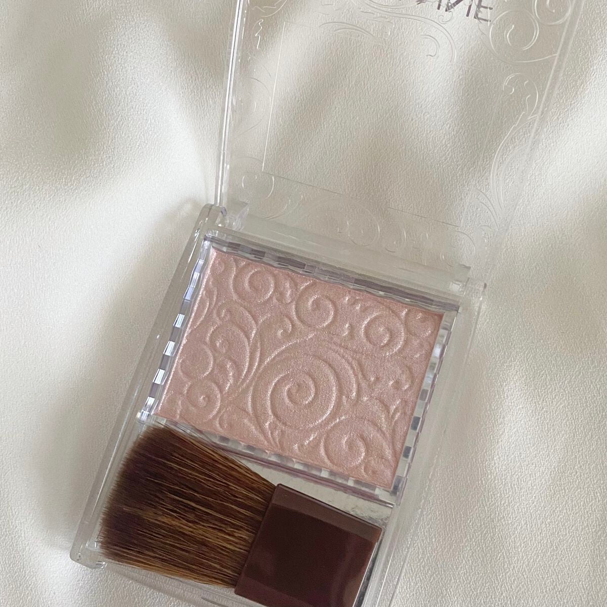 パールグロウハイライト/CEZANNE/パウダーハイライトを使ったクチコミ(2枚目)