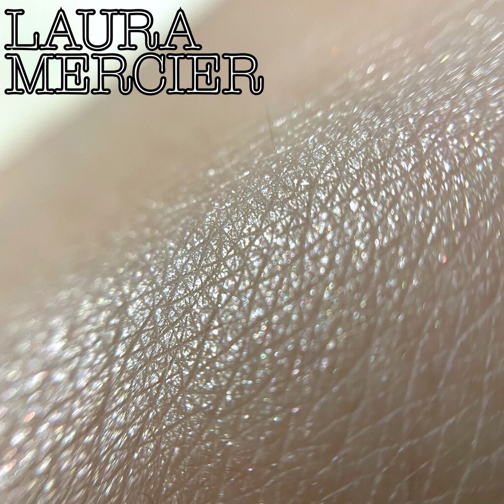 マットラディアンス ベイクドパウダー ハイライト01/ローラ メルシエ/パウダーハイライトを使ったクチコミ(6枚目)