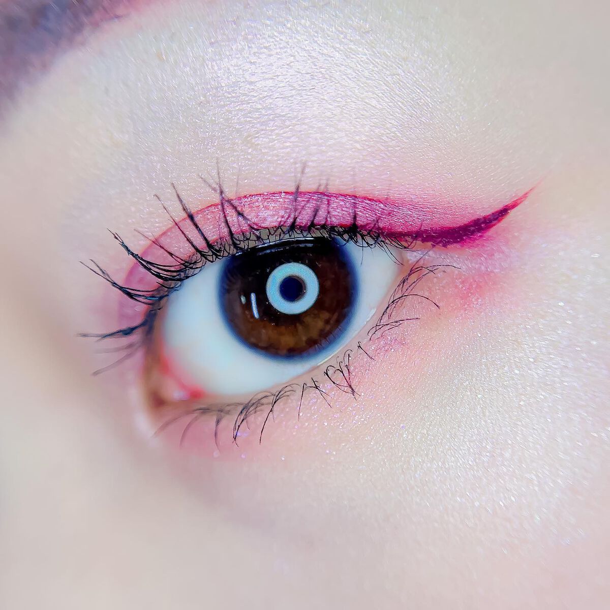 スキルレスライナー/LUMIURGLAS/リキッドアイライナーを使ったクチコミ(6枚目)