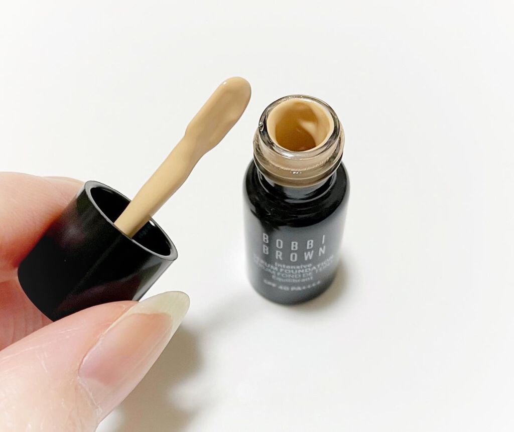 インテンシブ セラム ファンデーション/BOBBI BROWN/リキッドファンデーションを使ったクチコミ（2枚目）