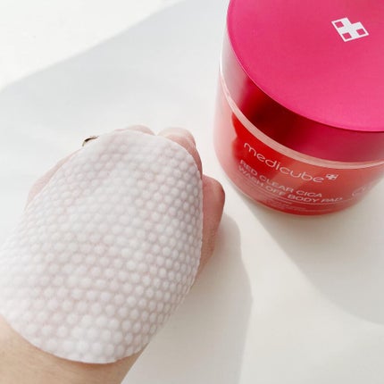 レッドシカ洗い流すボディパッド/MEDICUBE/ボディシートを使ったクチコミ(5枚目)