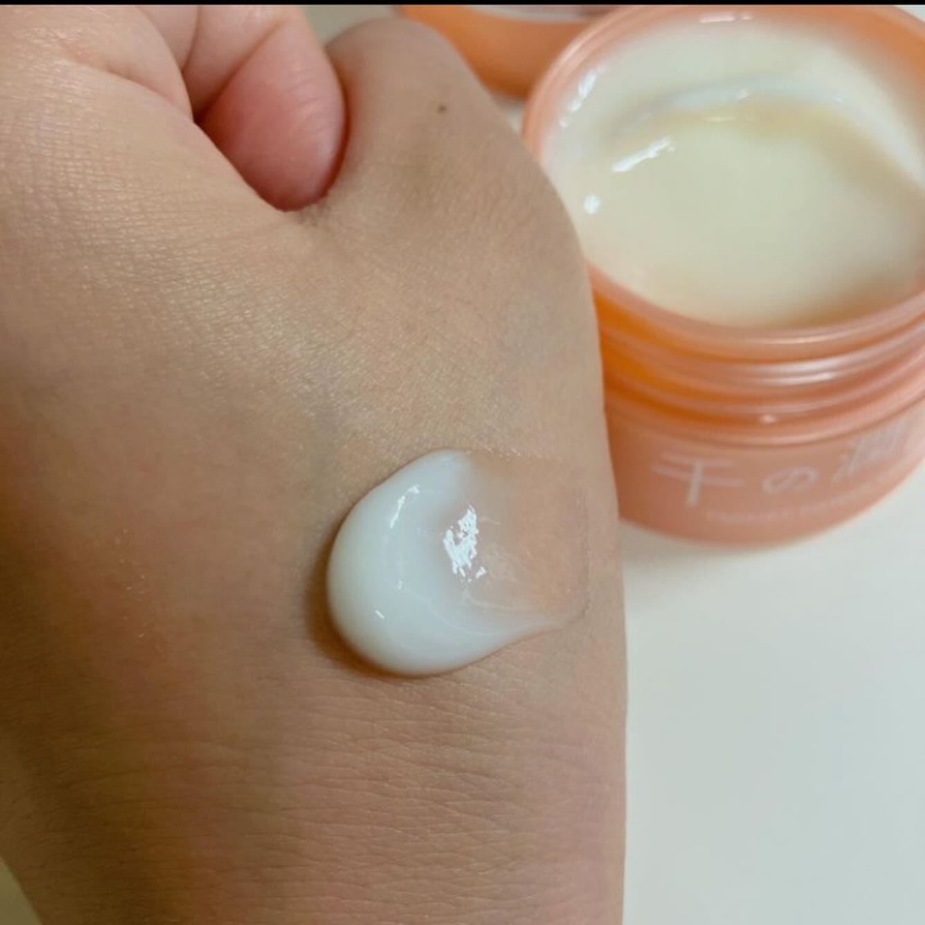 タウリフトパワーセラム/千の潤い/美容液を使ったクチコミ（3枚目）