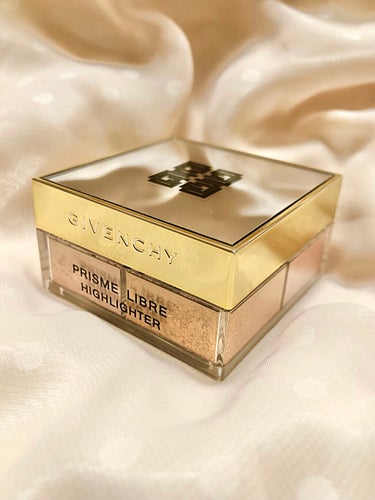 mion✨ on LIPS 「#コスメ購入品#givenchy#ジバンシイ#クリスマスコフレ..」（1枚目）