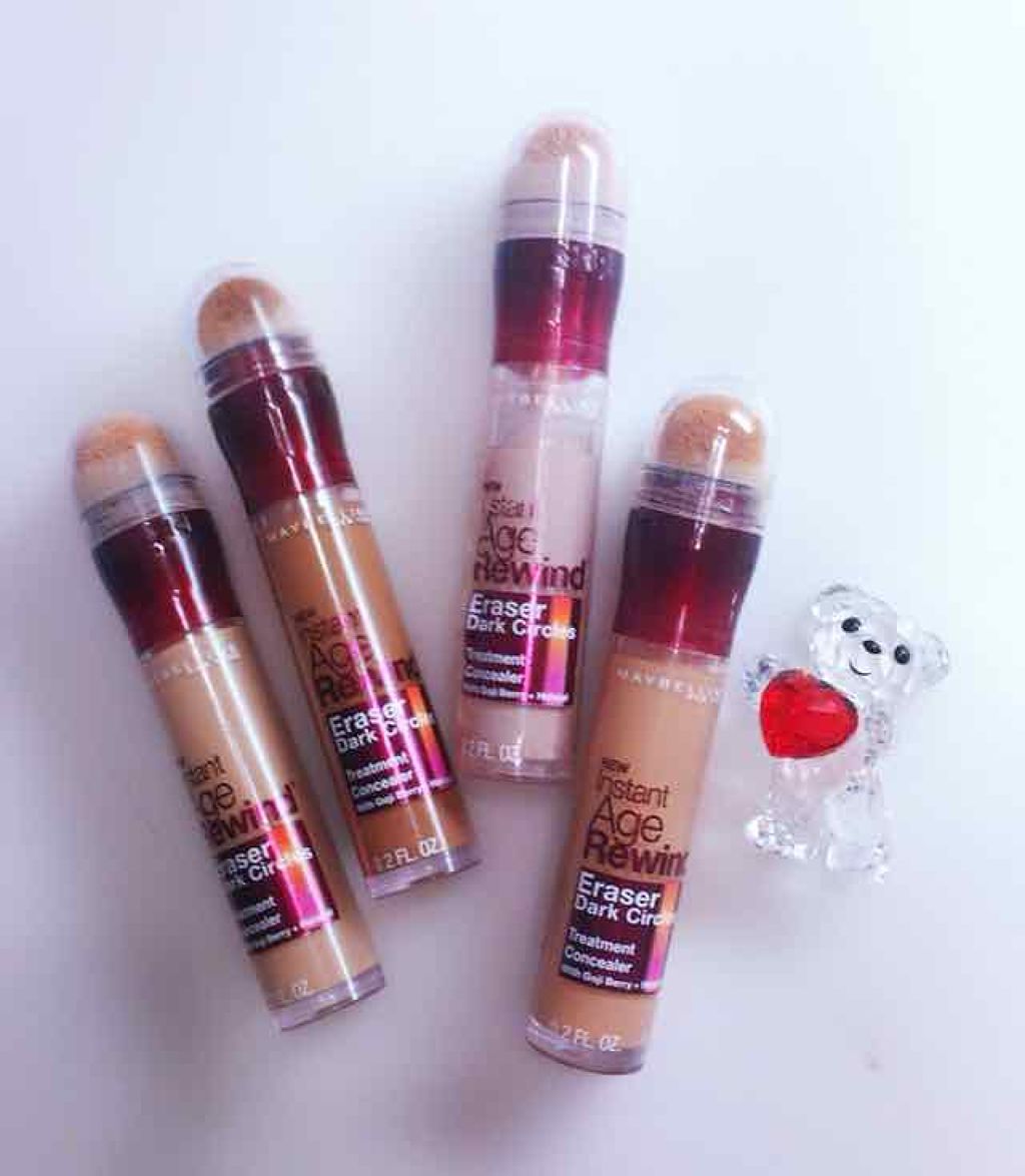 インスタント エイジリワインド アンダーアイズ コンシーラー/MAYBELLINE NEW YORK/リキッドコンシーラーを使ったクチコミ(1枚目)