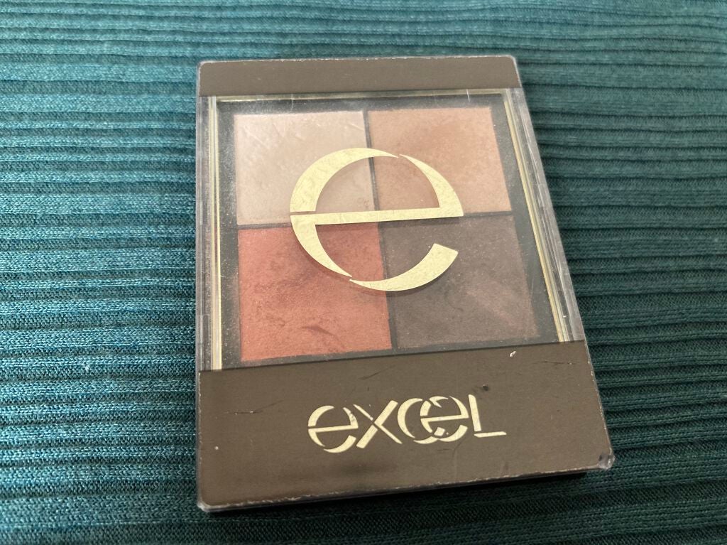 スキニーリッチシャドウ/excel/アイシャドウパレットを使ったクチコミ(1枚目)