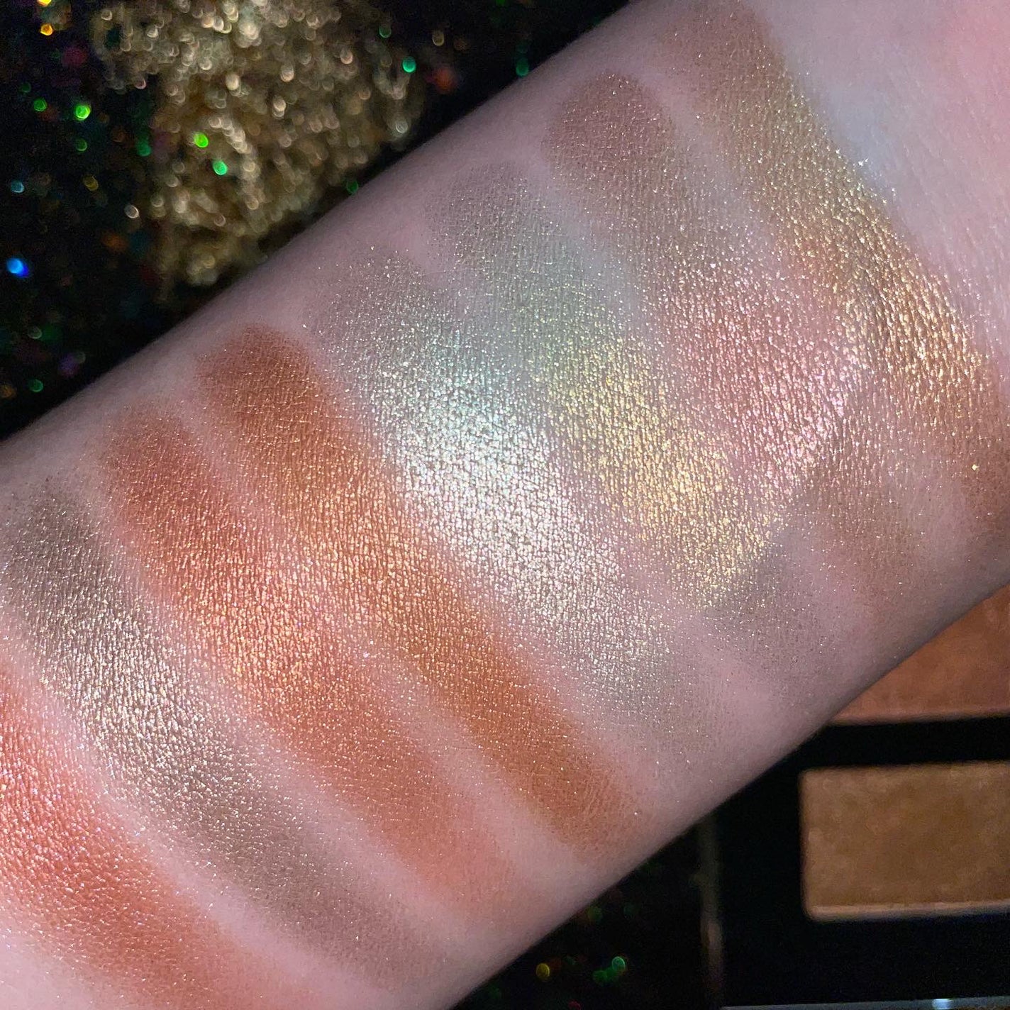 リュクス プレシャス メタルズ アイシャドウ パレット/BOBBI BROWN/アイシャドウパレットを使ったクチコミ(3枚目)