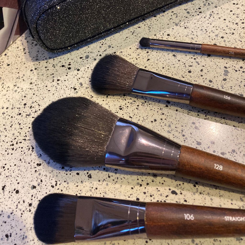 ブラシセット スパークル/MAKE UP FOR EVER/メイクブラシを使ったクチコミ(2枚目)