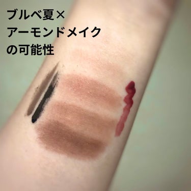 ファッションブロウ パウダーチップ 濃い茶色/MAYBELLINE NEW YORK/パウダーアイブロウを使ったクチコミ（1枚目）