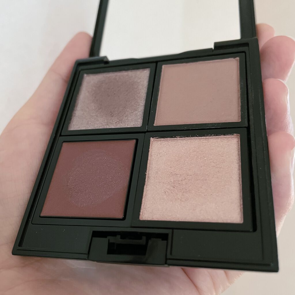 アディクション ザ アイシャドウ パール/ADDICTION/単色アイシャドウを使ったクチコミ（3枚目）