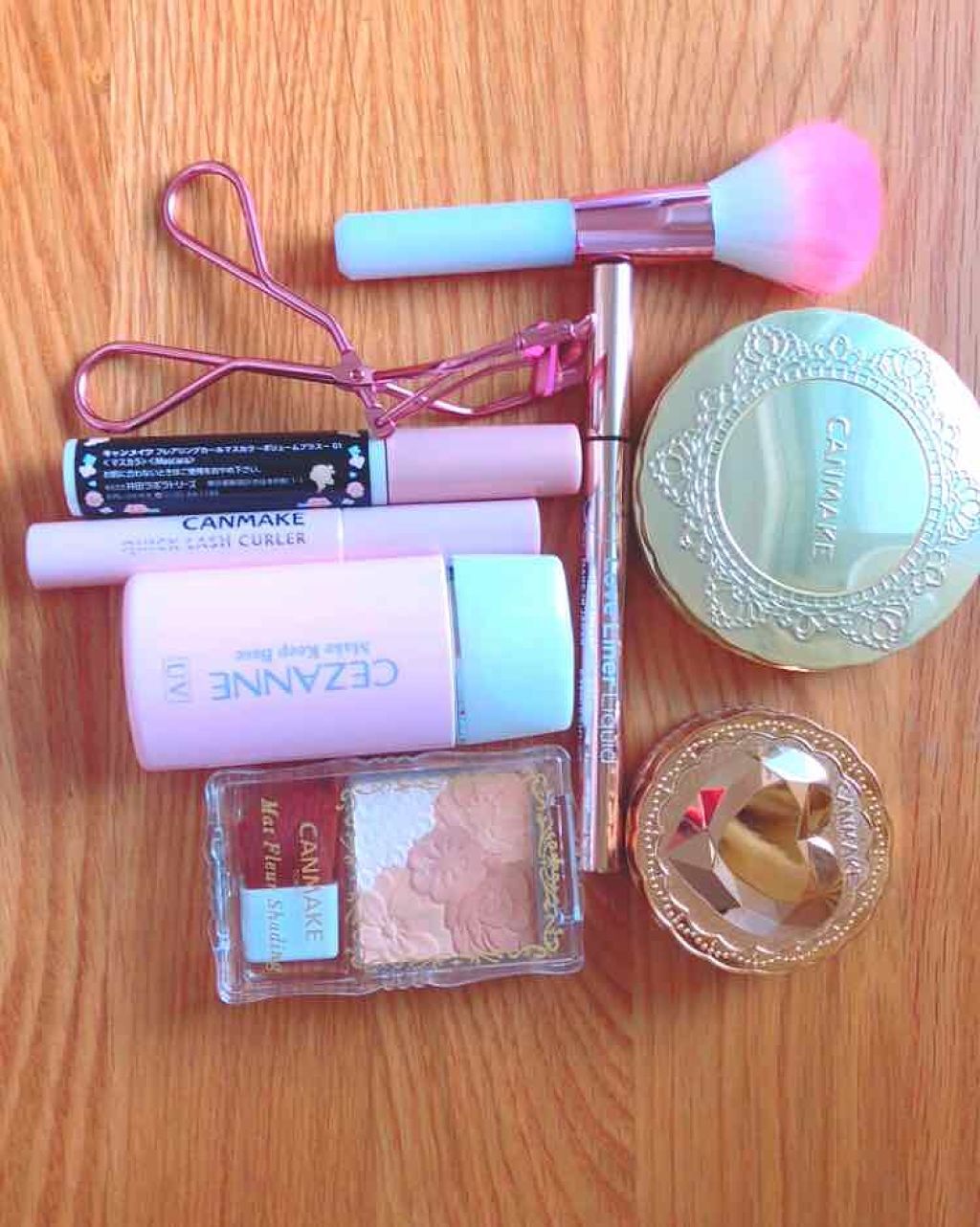 【旧品】マシュマロフィニッシュパウダー/キャンメイク/プレストパウダーを使ったクチコミ（1枚目）