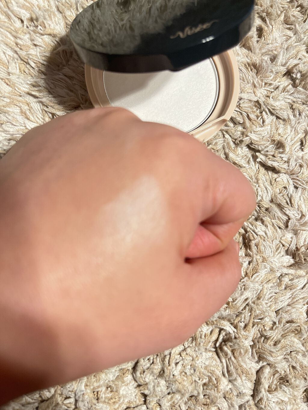 リシェ フォギーグロウ フィルター 00 ホワイト/Visée/ルースパウダーを使ったクチコミ（3枚目）