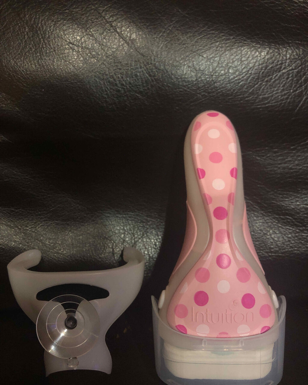 イントゥイション しっとり肌 ホルダー (刃付き+替刃1コ)/イントゥイション/シェーバーを使ったクチコミ（1枚目）