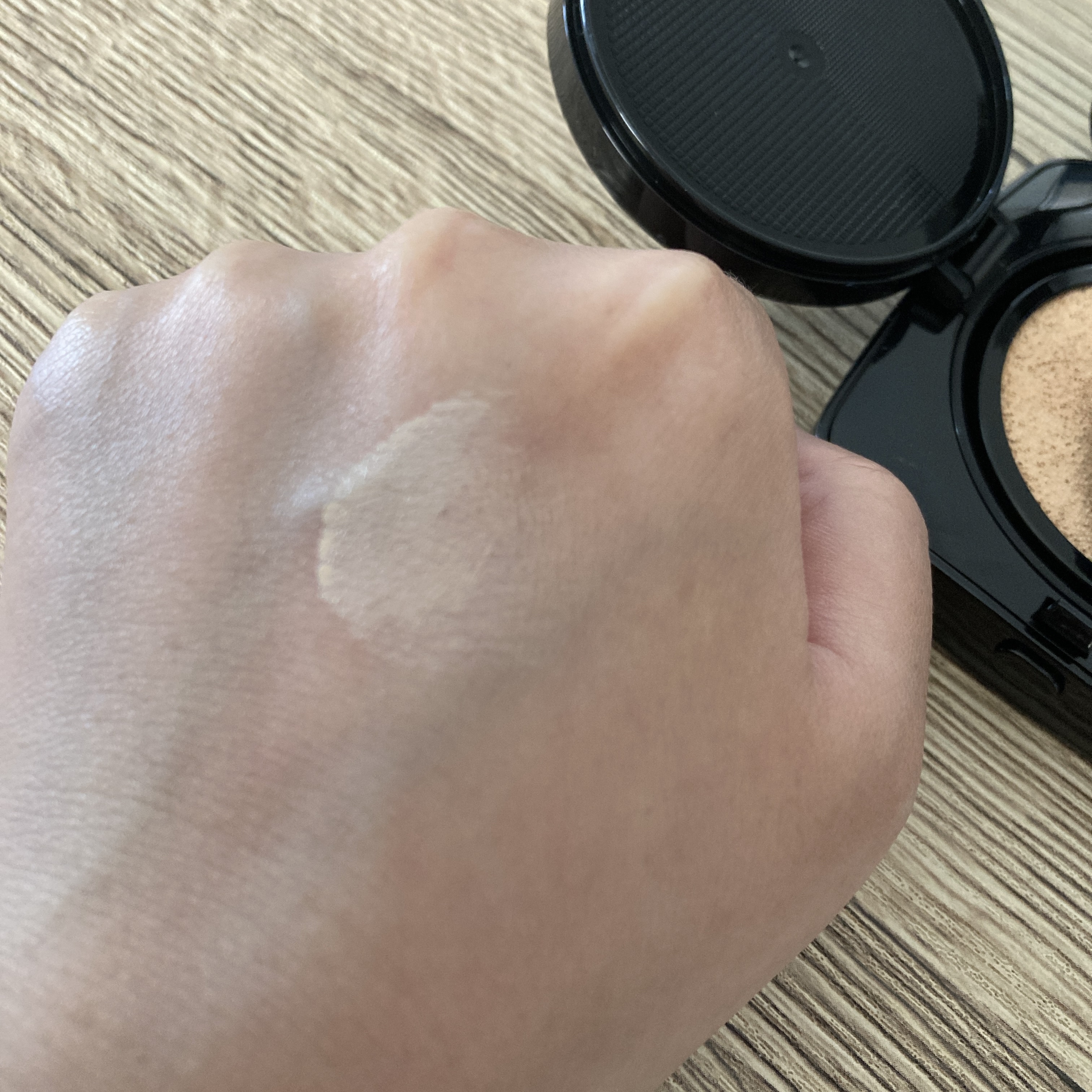 レイヤリングフィット グロークッションEX/TFIT/クッションファンデーションを使ったクチコミ（3枚目）