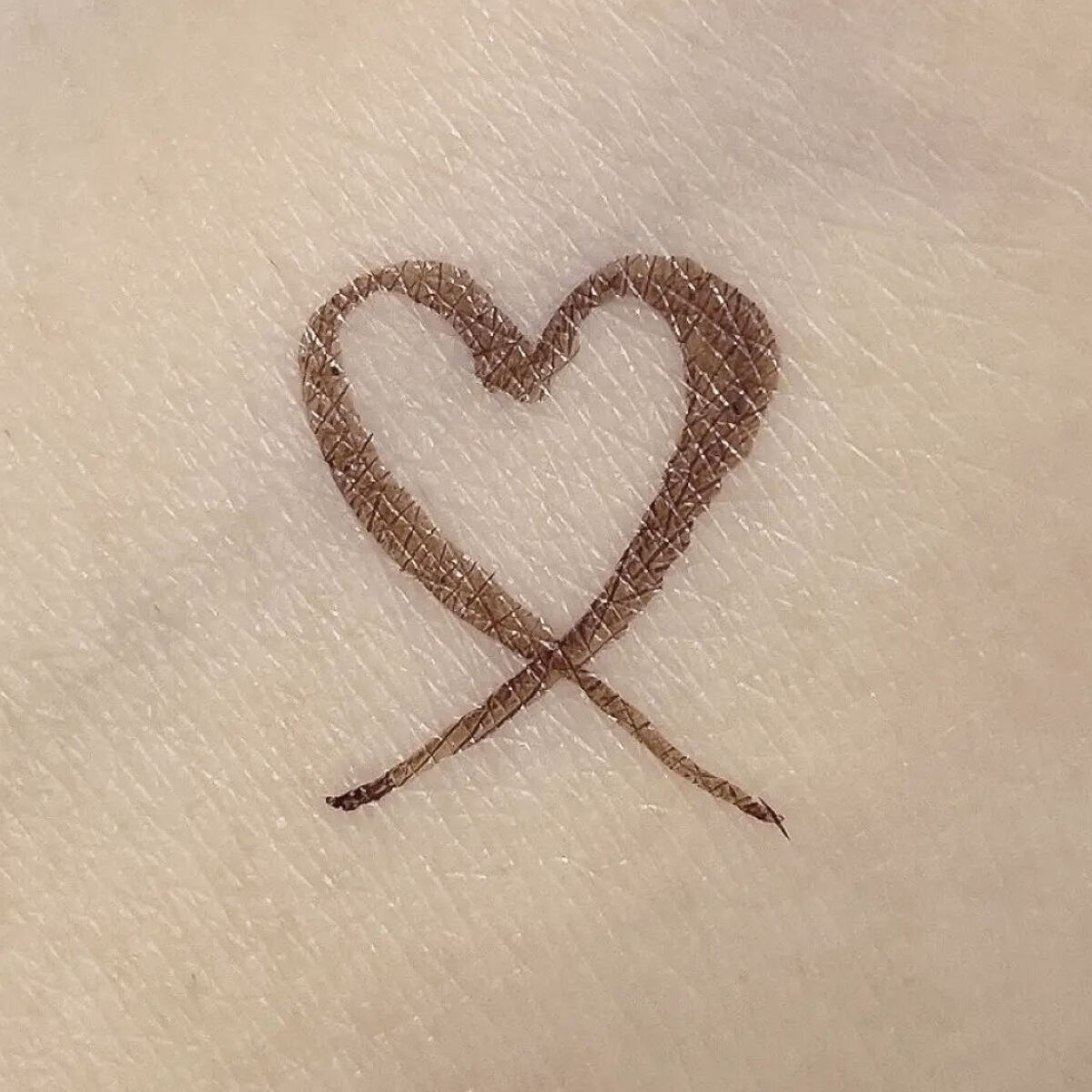 シルキーリキッドアイライナーWP/D-UP/リキッドアイライナーを使ったクチコミ（3枚目）