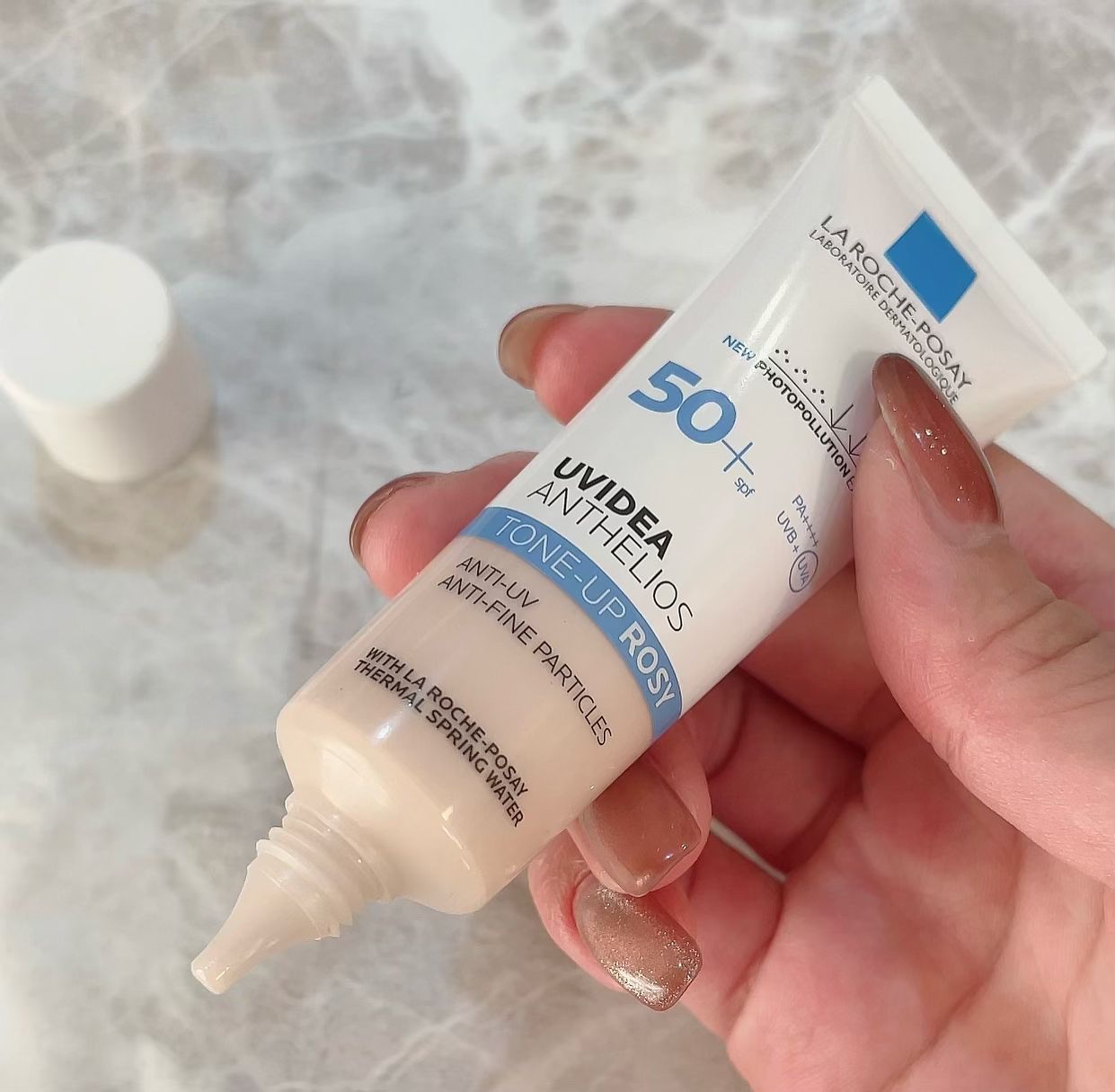 UVイデア XL プロテクショントーンアップ ローズ/ラ ロッシュ ポゼ/日焼け止めクリームを使ったクチコミ（2枚目）