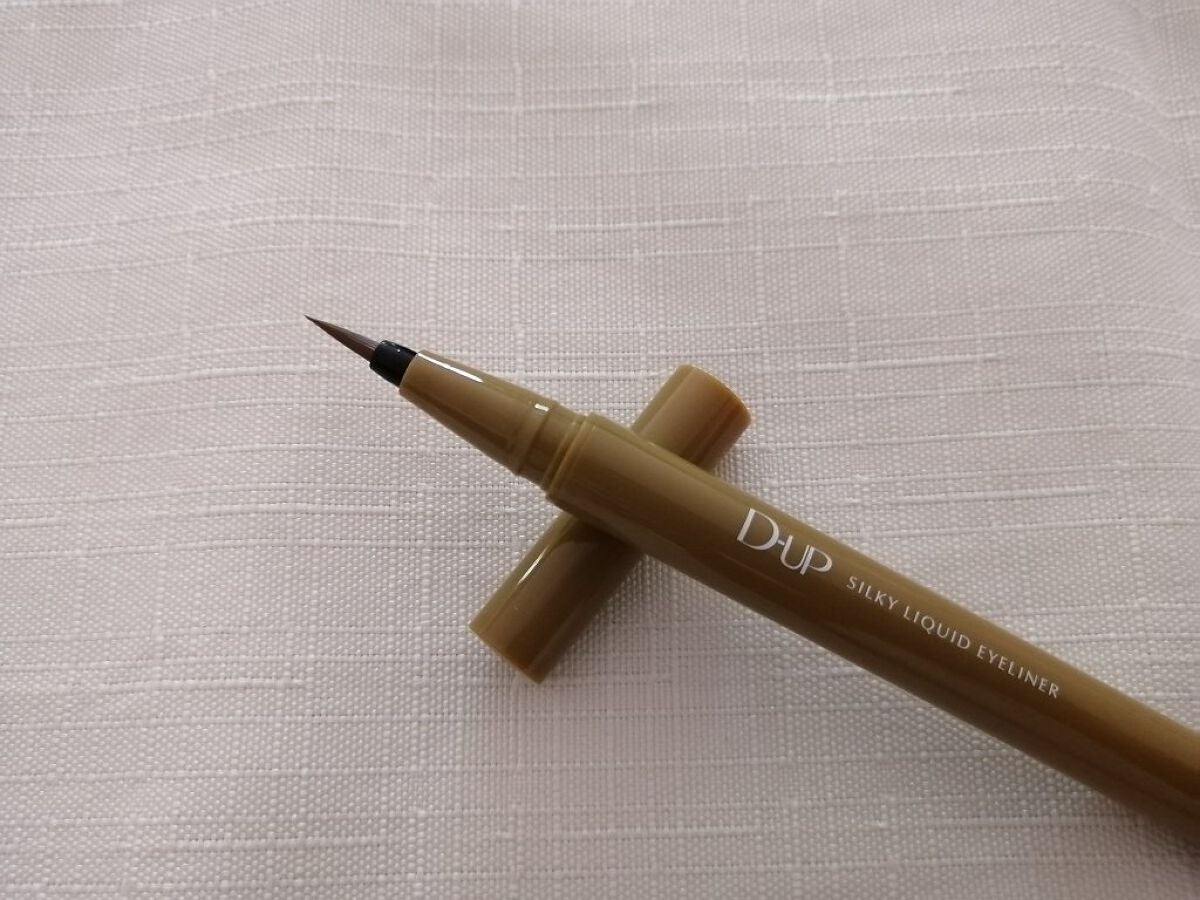 シルキーリキッドアイライナーWP/D-UP/リキッドアイライナーを使ったクチコミ(2枚目)