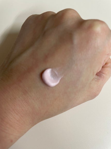 すっぴんクリーム マシュマロマット(パステルローズの香り)/クラブ/化粧下地を使ったクチコミ(4枚目)