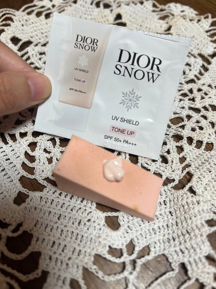 ディオール スノー UVシールド トーンアップ 50+/Dior/日焼け止めミルクを使ったクチコミ(2枚目)