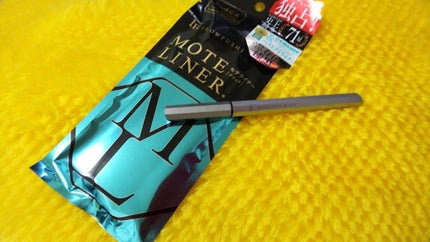 モテライナー リキッド/UZU BY FLOWFUSHI/リキッドアイライナーを使ったクチコミ(1枚目)