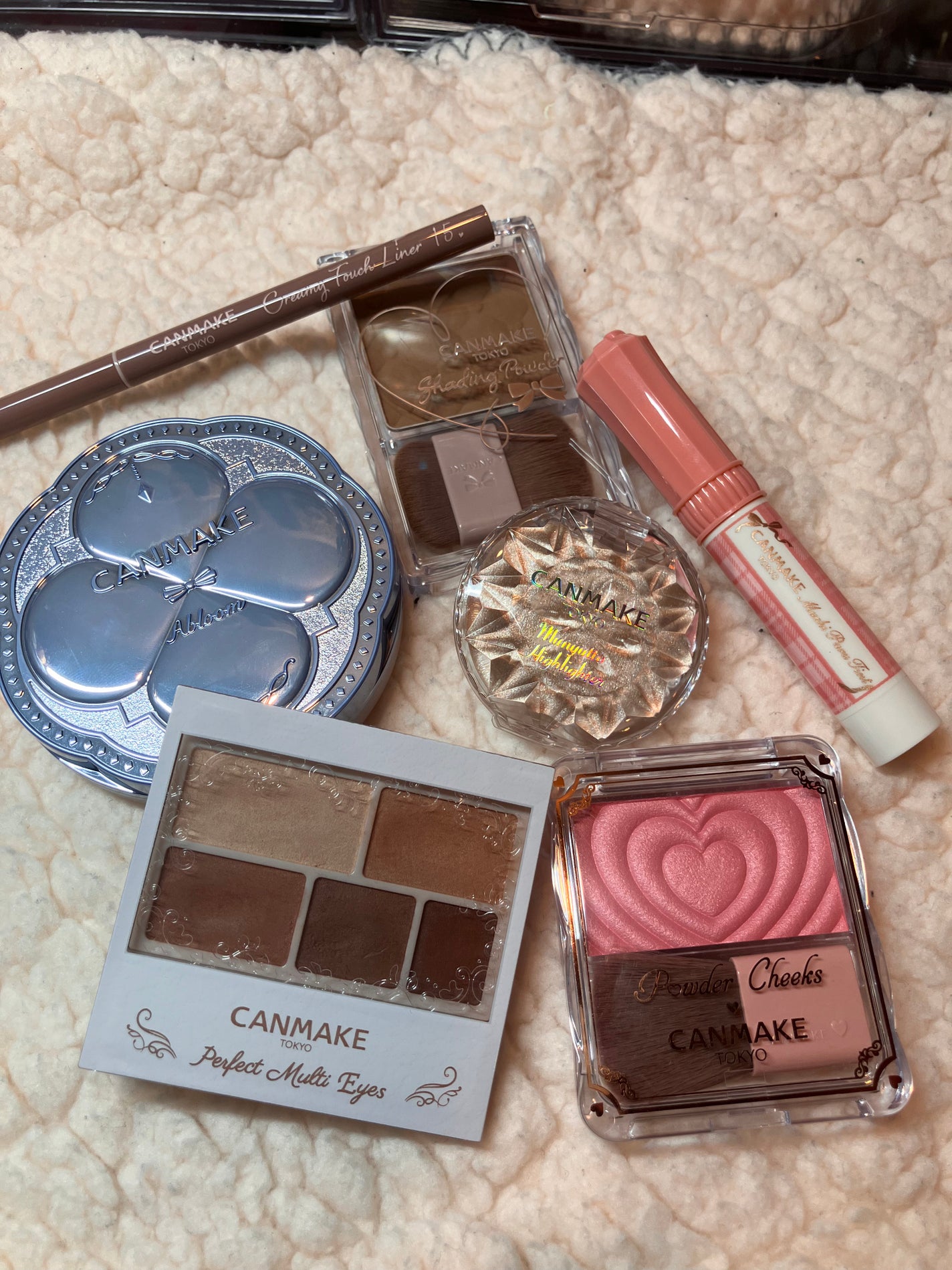 タヌちゃん on LIPS 「..」(1枚目)