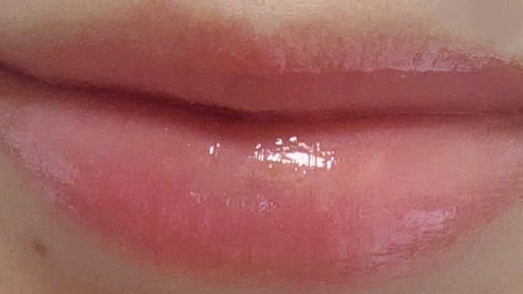 クレ・ド・ポー ボーテ ブリアンアレーブルエクラ/クレ・ド・ポー ボーテ/リップグロスを使ったクチコミ(3枚目)