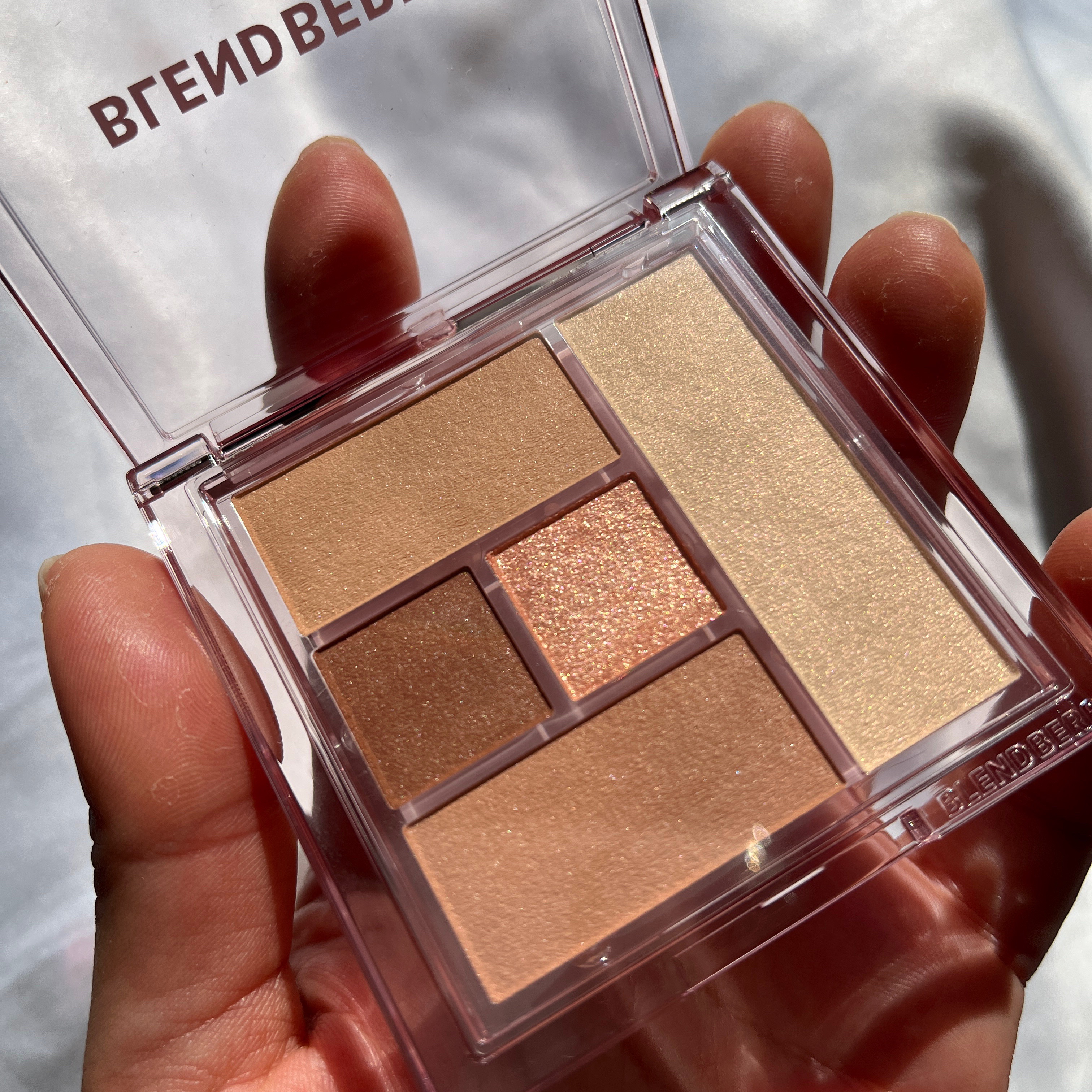 ブレンドベリー オールユーニード クリエイション 004 サンライトレイヤー/BLEND BERRY/マルチパレットを使ったクチコミ（1枚目）