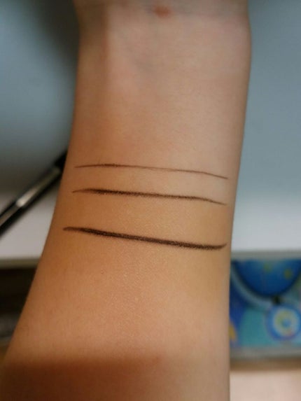 UR GLAM LIQUID EYELINER/U R GLAM/リキッドアイライナーを使ったクチコミ(2枚目)