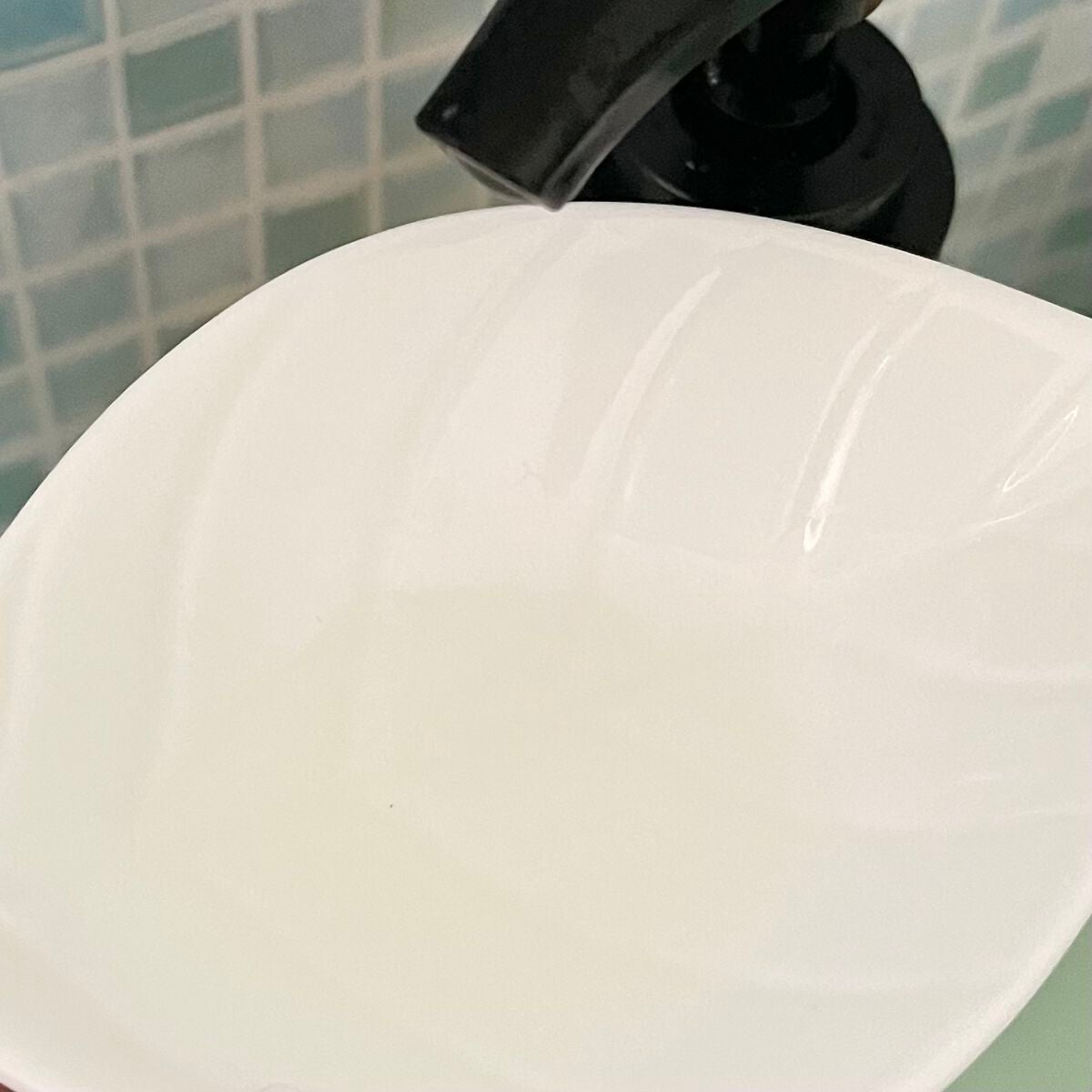 モイストグロッシーシャンプー/トリートメント/DROAS/市販シャンプーを使ったクチコミ(4枚目)